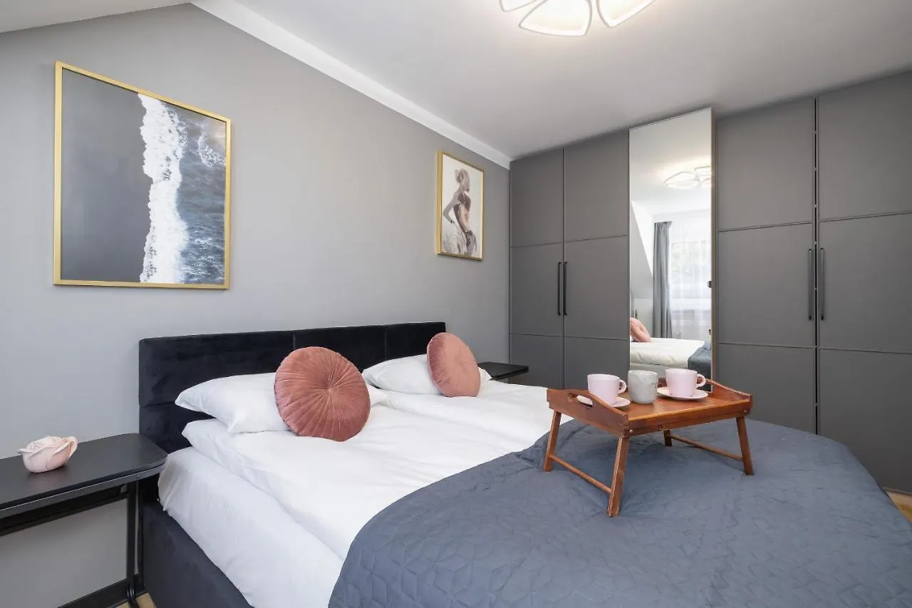 The Historic Kazimierz District - Apartments With Parking By Noclegi Renters Krakow