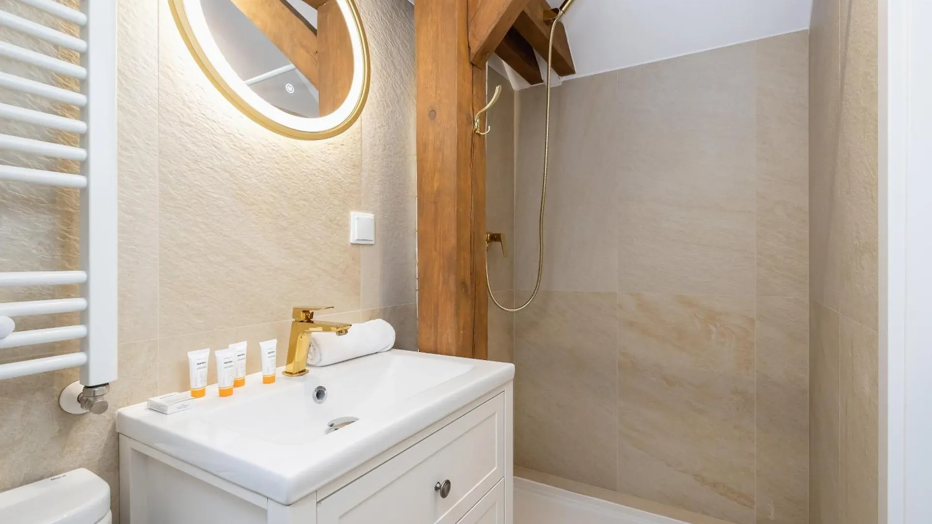 The Historic Kazimierz District - Apartments With Parking By Noclegi Renters Krakow 0*,