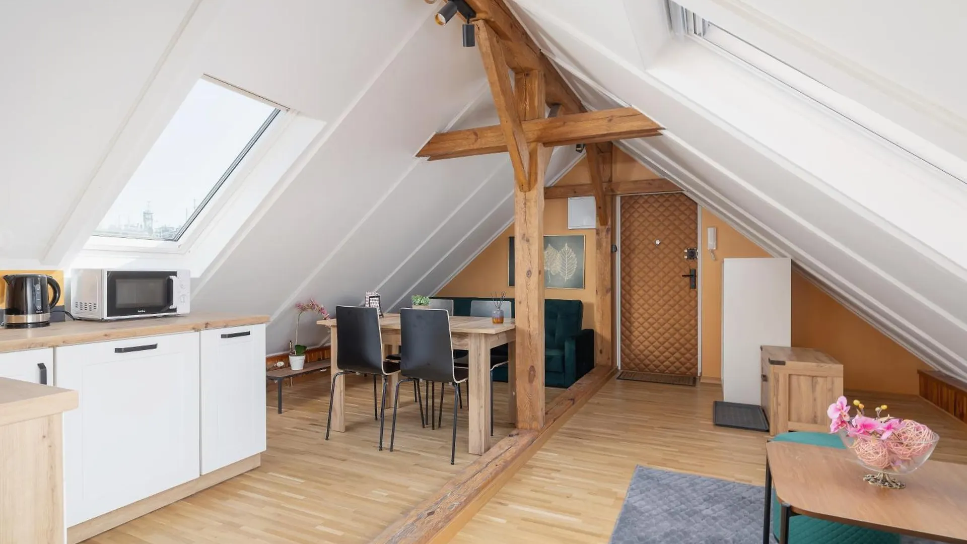 The Historic Kazimierz District - Apartments With Parking By Noclegi Renters Krakow 0*,